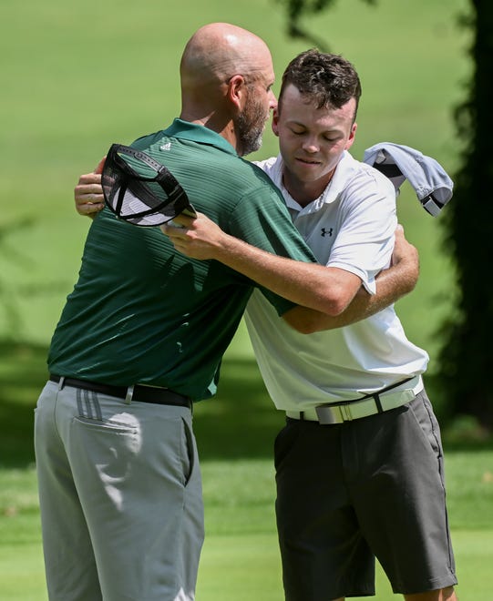 Chris Williams and Logan Vernon congratulate each other after their semi-final match in the Men’s Championship division of the City Golf Tournament at Cascades Golf Course on Saturday, July 13, 2024.